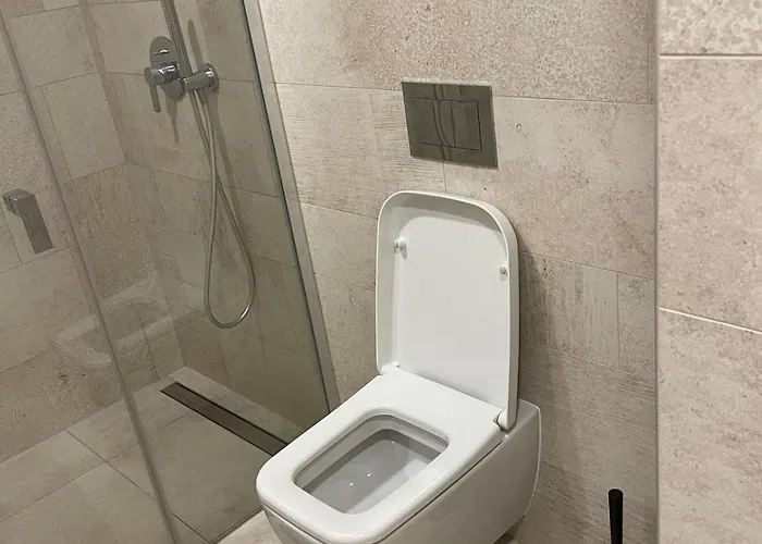 Peaceful Escape & Cozy Backyard * Prag